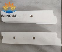 Specific requirements for refractory bricks for industrial furnaces